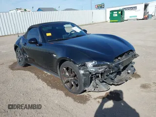 2017 Mazda MX-5 Miata Club with VIN JM1NDAC75H0121871, listed as a IAAI auction lot 41785877 with 44,106 mi miles and . Bid and sale history available at DreamBid. Image 1.