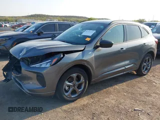 2024 Ford Escape ST-Line with VIN 1FMCU0MN1RUA41682, listed as a IAAI auction lot 41958924 with 19,529 mi miles and . Bid and sale history available at DreamBid. Image 2.
