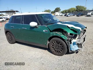 2021 MINI Hardtop 4 Door Oxford Edition с VIN WMWXU7C04M2N55158, выставлен на аукционе Copart как лот 79089084 с пробегом 50 102 миль миль и Списание • Salvage title. История ставок и продаж доступна на DreamBid. Изображение 4.