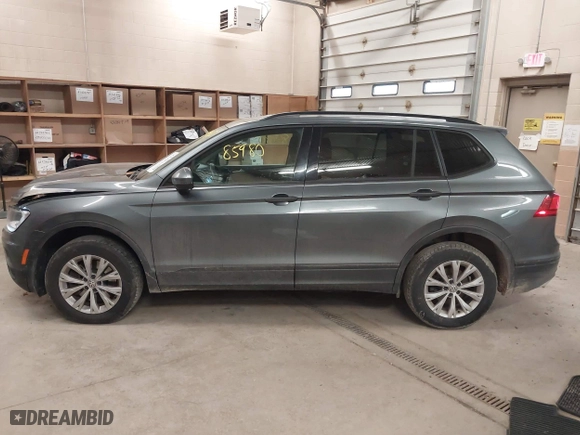 2019 Volkswagen Tiguan S with VIN 3VV0B7AX5KM180611, listed as a IAAI auction lot 41785980 with 169,203 mi miles. Bid and sale history available at carsss.com. Image 14.
