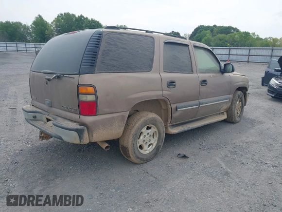 2004 Chevrolet Tahoe LT with VIN 1GNEC13Z04R126543, listed as a IAAI auction lot 42059836 with 252,773 mi miles. Bid and sale history available at carsss.com. Image 4.