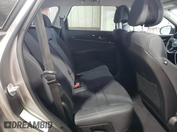 2017 Kia Sorento LX with VIN 5XYPGDA59HG187515, listed as a Copart auction lot 59891955 with 139,565 mi miles and Salvage title. Bid and sale history available at DreamBid. Image 11.