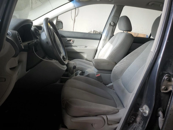 2007 Kia Rondo LX with VIN KNAFG526877112662, listed as a Copart auction lot 86478194 with NaN miles and Salvage Title. Bid and sale history available at carsss.com. Image 7.