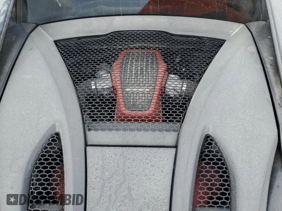 2017 McLaren 570S z VIN SBM13DAAXHW003255, wystawiony jako Copart lot #76261244 z przebiegiem Nie podano mil oraz Szkody całkowita. Historia ofert i sprzedaży dostępna na DreamBid. Obrazek 11.