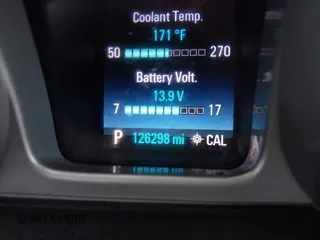 2014 Chevrolet Camaro LT z VIN 2G1FC1E3XE9317459, wystawiony jako IAAI lot #41168805 z przebiegiem 126 298 mil mil oraz . Historia ofert i sprzedaży dostępna na DreamBid. Obrazek 16.