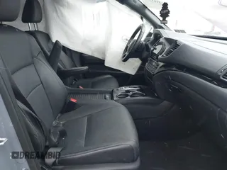 2022 Honda Passport Elite z VIN 5FNYF8H06NB015583, wystawiony jako IAAI lot #41633925 z przebiegiem 49 738 mil mil oraz . Historia ofert i sprzedaży dostępna na DreamBid. Obrazek 5.