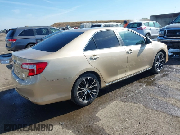 2012 Toyota Camry L z VIN 4T1BF1FK1CU040036, wystawiony jako IAAI lot #42228569 z przebiegiem 220 474 mil mil oraz . Historia ofert i sprzedaży dostępna na DreamBid. Obrazek 4.