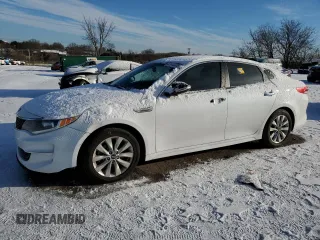2018 Kia Optima S with VIN 5XXGT4L37JG262164, listed as a Copart auction lot 87644405 with 221,702 mi miles and Salvage Title. Bid and sale history available at carsss.com. Image 1.