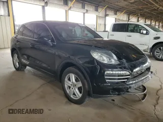 2013 Porsche Cayenne z VIN WP1AA2A22DLA04616, wystawiony jako Copart lot #56727615 z przebiegiem 43 782 mil mil oraz Szkody całkowita. Historia ofert i sprzedaży dostępna na DreamBid. Obrazek 4.