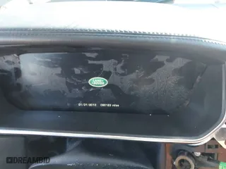 2016 Land Rover Range Rover Diesel HSE with VIN SALGS2KF3GA246575, listed as a IAAI auction lot 41190046 with 90,123 mi miles. Bid and sale history available at carsss.com. Image 7.