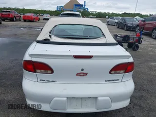 1998 Chevrolet Cavalier Z24 with VIN 4G1JF32T5WB900084, listed as a IAAI auction lot 40502402 with 0 mi miles. Bid and sale history available at carsss.com. Image 15.