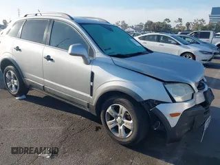 2014 Chevrolet Captiva Sport LS z VIN 3GNAL2EK7ES666328, wystawiony jako IAAI lot #42217644 z przebiegiem 158 838 mil mil oraz . Historia ofert i sprzedaży dostępna na DreamBid. Obrazek 1.