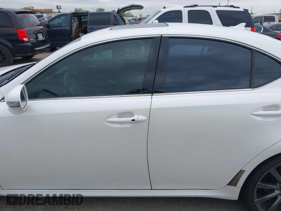 2011 Lexus IS 250 z VIN JTHBF5C29B5144166, wystawiony jako IAAI lot #41896994 z przebiegiem 341 380 mil mil oraz . Historia ofert i sprzedaży dostępna na DreamBid. Obrazek 14.