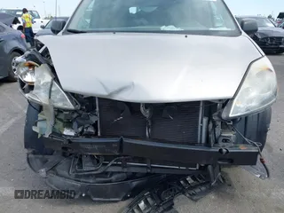 2008 Toyota Sienna CE with VIN 5TDZK23C58S182032, listed as a IAAI auction lot 41760361 with 245,240 mi miles. Bid and sale history available at carsss.com. Image 6.