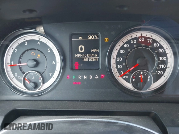 2019 Ram 1500 Classic Tradesman with VIN 3C6JR6DT1KG509991, listed as a IAAI auction lot 41659174 with 186,153 mi miles. Bid and sale history available at carsss.com. Image 7.