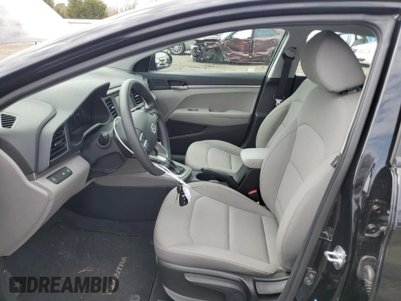 2020 Hyundai Elantra SE z VIN KMHD74LF9LU074479, wystawiony jako Copart lot #52154135 z przebiegiem 30 938 mil mil oraz Szkoda całkowita • Salvage title. Historia ofert i sprzedaży dostępna na DreamBid. Obrazek 7.