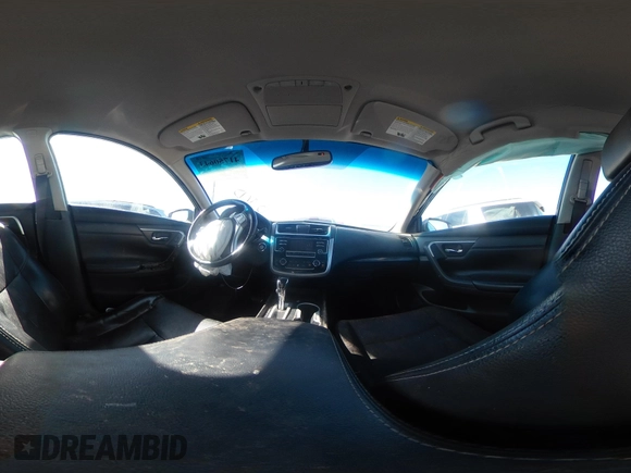 2018 Nissan Altima SR with VIN 1N4AL3AP5JC243138, listed as a IAAI auction lot 41750643 with 123,601 mi miles and . Bid and sale history available at carsss.com. Image 21.