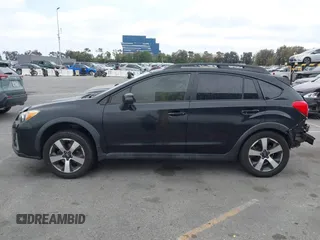 2017 Subaru Crosstrek Premium z VIN JF2GPABC8H8202946, wystawiony jako IAAI lot #42363392 z przebiegiem Nie podano mil oraz . Historia ofert i sprzedaży dostępna na DreamBid. Obrazek 13.