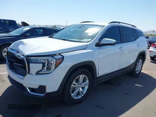2022 GMC Terrain SLE with VIN 3GKALMEV2NL146762, listed as a IAAI auction lot 41991834 with 68,209 mi miles. Bid and sale history available at carsss.com. Image 2.