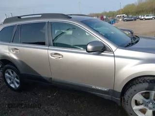 2014 Subaru Outback Premium with VIN 4S4BRCCC2E3264294, listed as a IAAI auction lot 42050338 with 116,672 mi miles and . Bid and sale history available at DreamBid. Image 13.