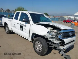2013 Toyota Tacoma z VIN 5TFTX4CN9DX021742, wystawiony jako IAAI lot #41996671 z przebiegiem 125 959 mil mil oraz . Historia ofert i sprzedaży dostępna na DreamBid. Obrazek 1.