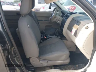 2008 Ford Escape XLS with VIN 1FMCU02Z68KA57151, listed as a IAAI auction lot 42616110 with 234,839 mi miles and . Bid and sale history available at DreamBid. Image 5.