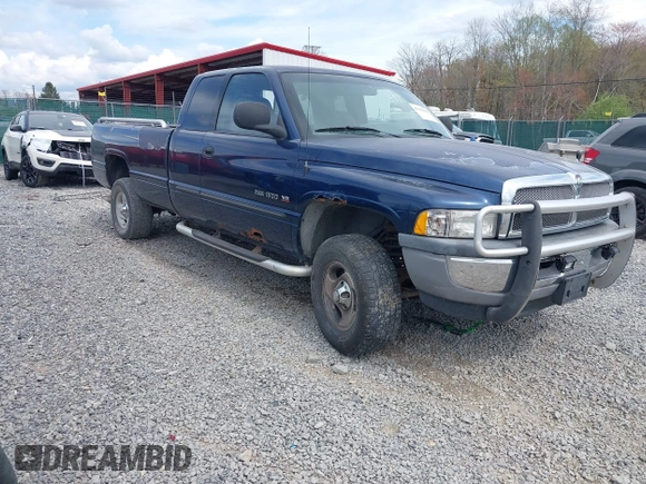 2001 Dodge 1500 with VIN 3B7HF13Z11G738324, listed as a IAAI auction lot 42103889 with 131,857 mi miles and . Bid and sale history available at DreamBid. Image 1.