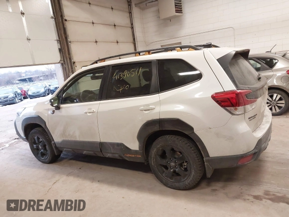 2024 Subaru Forester Wilderness with VIN JF2SKAJC4RH434391, listed as a IAAI auction lot 41390511 with 19,136 mi miles. Bid and sale history available at carsss.com. Image 14.
