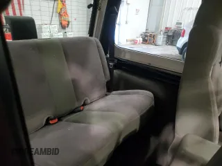 2004 Jeep Wrangler X z VIN 1J4FA39S64P789243, wystawiony jako Copart lot #56286185 z przebiegiem Nie podano mil oraz Nie do naprawy • Non repairable. Historia ofert i sprzedaży dostępna na DreamBid. Obrazek 11.