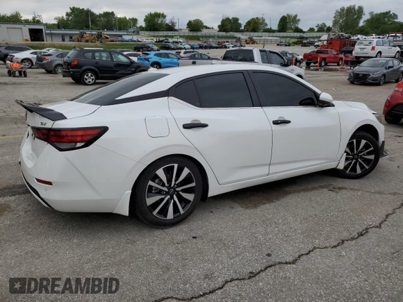 2024 Nissan Sentra SV z VIN 3N1AB8CV6RY311278, wystawiony jako Copart lot #55789685 z przebiegiem 13 029 mil mil oraz Szkoda całkowita • Salvage title. Historia ofert i sprzedaży dostępna na DreamBid. Obrazek 3.