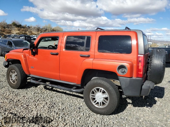 2008 Hummer H3 SUV with VIN 5GTEN13E888113513, listed as a Copart auction lot 76440684 with Not Provided miles and Salvage Title. Bid and sale history available at carsss.com. Image 2.