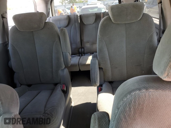 2007 Kia Sedona EX with VIN KNDMB233076166751, listed as a Copart auction lot 50443565 with 216,592 mi miles and Salvage Title. Bid and sale history available at carsss.com. Image 10.