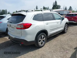 2024 Subaru Ascent Premium с VIN 4S4WMAEDXR3447992, выставлен на аукционе IAAI как лот 42519467 с пробегом 5 181 миль миль и . История ставок и продаж доступна на DreamBid. Изображение 4.