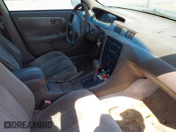 1999 Toyota Camry LE с VIN 4T1BG22K4XU862070, выставлен на аукционе IAAI как лот 42100428 с пробегом Не указан миль и . История ставок и продаж доступна на DreamBid. Изображение 5.
