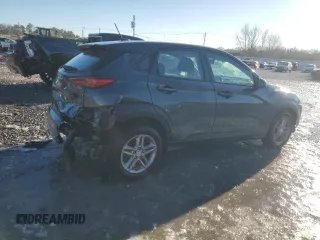 2018 Hyundai Kona SE с VIN KM8K12AAXJU081149, выставлен на аукционе Copart как лот 89287375 с пробегом 57 611 миль миль и Списание • Salvage title. История ставок и продаж доступна на DreamBid. Изображение 3.