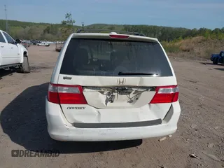 2006 Honda Odyssey EX-L z VIN 5FNRL387X6B452405, wystawiony jako IAAI lot #41884680 z przebiegiem 333 366 mil mil oraz . Historia ofert i sprzedaży dostępna na DreamBid. Obrazek 6.