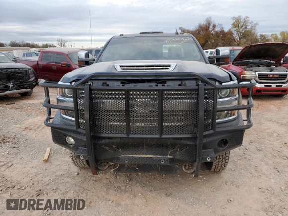 2019 Chevrolet Silverado 3500HD LTZ with VIN 1GC4KXEYXKF126224, listed as a Copart auction lot 83394624 with 75,057 mi miles and Salvage Title. Bid and sale history available at carsss.com. Image 5.