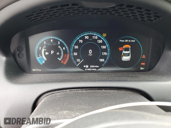 2019 Jaguar XJ Portfolio with VIN SAJWA2G77K8W17956, listed as a Copart auction lot 71780024 with 41,462 mi miles and Salvage Title. Bid and sale history available at DreamBid. Image 9.