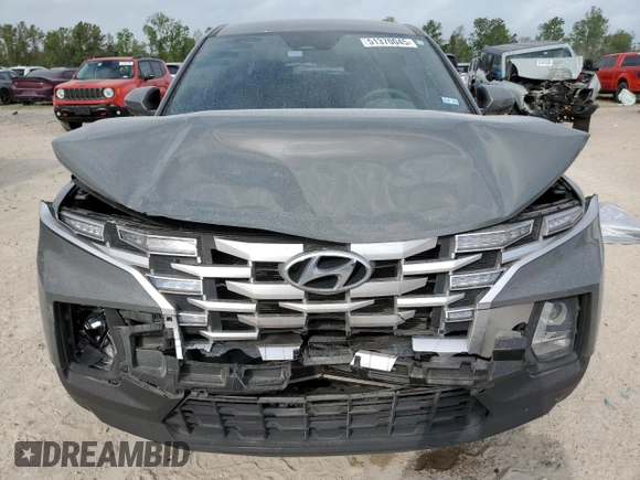 2023 Hyundai Santa Cruz SE z VIN 5NTJA4AE3PH069136, wystawiony jako Copart lot #51370045 z przebiegiem 29 754 mil mil oraz Szkoda całkowita • Salvage title. Historia ofert i sprzedaży dostępna na DreamBid. Obrazek 5.
