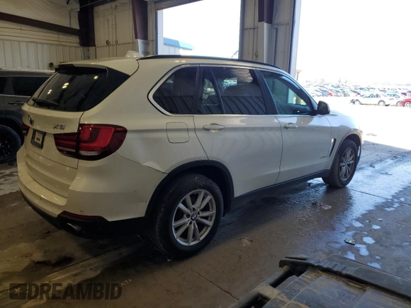 2014 BMW X5 sDrive35i with VIN 5UXKR2C55E0H31629, listed as a Copart auction lot 50957095 with 166,816 mi miles and Clean Title. Bid and sale history available at carsss.com. Image 3.