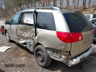 2006 Toyota Sienna CE with VIN 5TDZA23C16S428834, listed as a IAAI auction lot 42096488 with 123,032 mi miles. Bid and sale history available at carsss.com. Image 3.