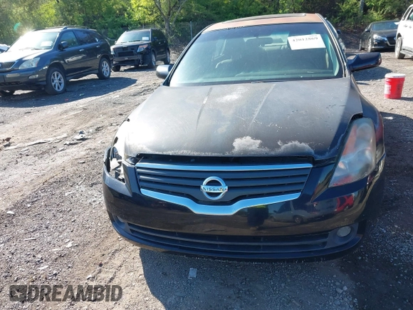 2007 Nissan Altima 2.5 S with VIN 1N4AL21E57N424343, listed as a IAAI auction lot 42012869 with 153,119 mi miles. Bid and sale history available at carsss.com. Image 6.