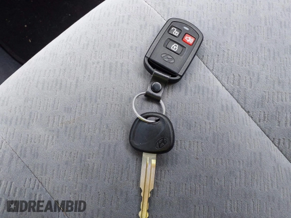 2006 Hyundai Elantra GLS z VIN KMHDN46D96U365570, wystawiony jako IAAI lot #42342350 z przebiegiem 29 365 mil mil oraz . Historia ofert i sprzedaży dostępna na DreamBid. Obrazek 11.