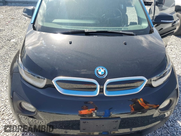 2016 BMW i3 with VIN WBY1Z4C56GV506033, listed as a Copart auction lot 45813425 with 0 mi miles and Non Repairable. Bid and sale history available at carsss.com. Image 11.