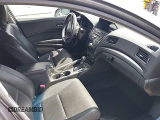 2013 Acura ILX Premium z VIN 19VDE1F57DE013667, wystawiony jako IAAI lot #42246256 z przebiegiem 174 167 mil mil oraz . Historia ofert i sprzedaży dostępna na DreamBid. Obrazek 5.