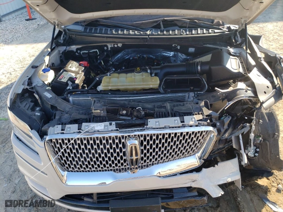 2021 Lincoln Navigator Reserve with VIN 5LMJJ2LT2MEL11448, listed as a Copart auction lot 88820385 with 42,476 mi miles and Salvage Title. Bid and sale history available at carsss.com. Image 13.