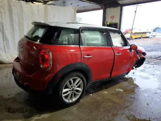 2014 MINI Countryman S with VIN WMWZC5C51EWP40354, listed as a Copart auction lot 57807125 with Not provided miles and Salvage title. Bid and sale history available at DreamBid. Image 3.