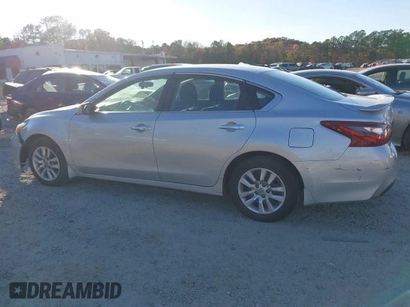 2018 Nissan Altima SR with VIN 1N4AL3AP8JC474583, listed as a IAAI auction lot 40923589 with 116,960 mi miles and . Bid and sale history available at DreamBid. Image 14.