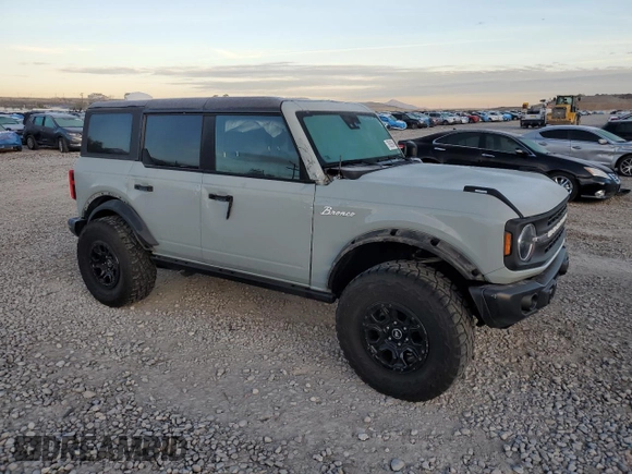 2022 Ford Bronco with VIN 1FMEE5DH4NLB18042, listed as a Copart auction lot 78505564 with Not provided miles and Salvage title. Bid and sale history available at DreamBid. Image 4.