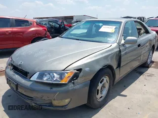 1997 Lexus ES 300 с VIN JT8BF22G8V5004366, выставлен на аукционе IAAI как лот 42298289 с пробегом 376 934 миль миль и . История ставок и продаж доступна на DreamBid. Изображение 2.